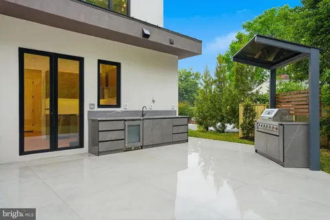 $4,500,000 | 1803 Dumbarton Street, McLean, VA 22101
