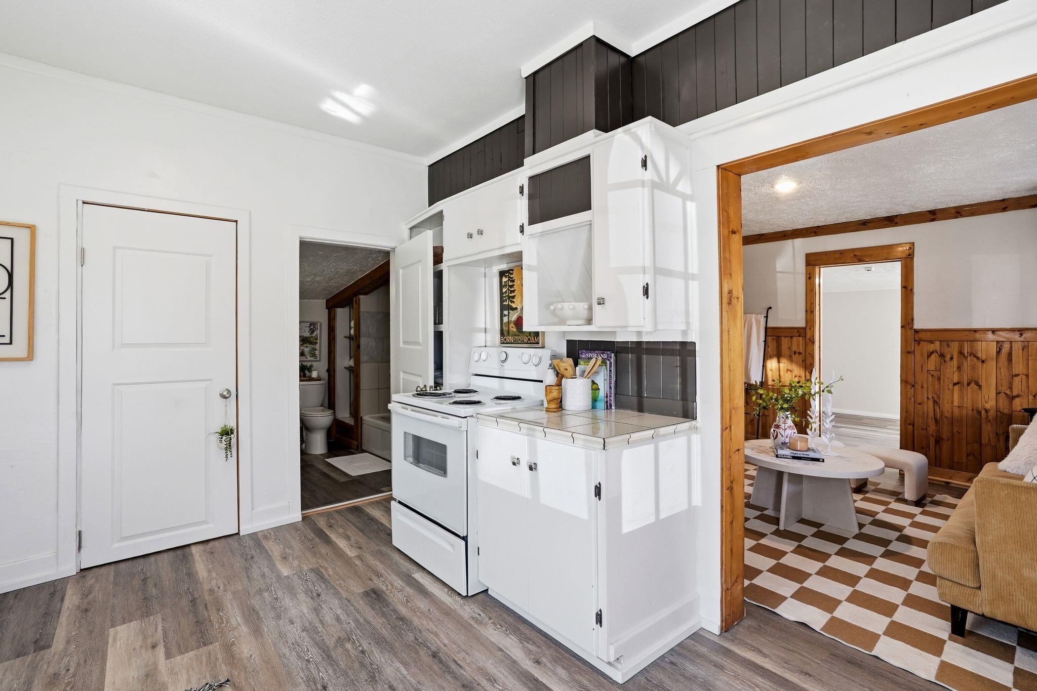 4923 North Cook Street Spokane, WA 99217 - Photo 11 of 27