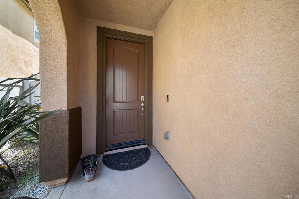 35113 Persano Place Fallbrook, CA 92028 - Photo 4 of 69