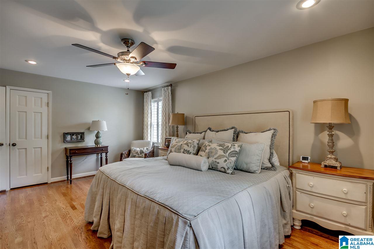 1425 Shades Crest Road Birmingham, AL 35226 - Photo 21 of 42