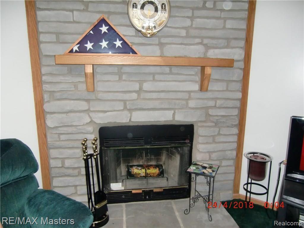 4042 Secor Road Petersburg, MI 49270 - Photo 19 of 22 CIMG3873.JPG
