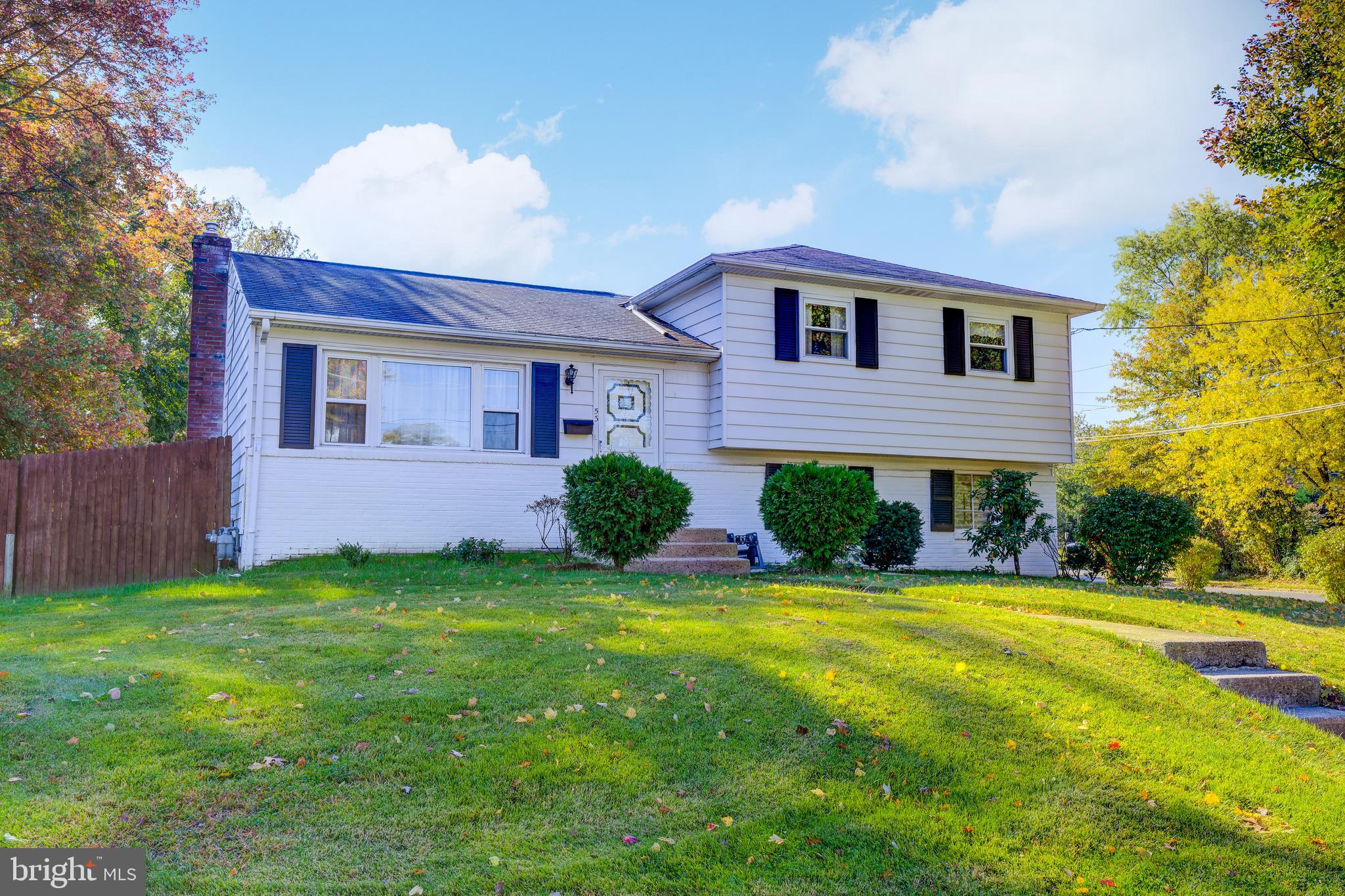 53 Hilton Road Mount Holly, NJ 08060 - Photo 1 of 28 Front of House