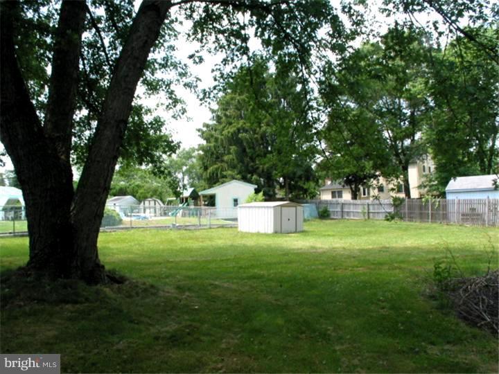 4 Everington Road Marlton, NJ 08053 - Photo 19 of 21 Exterior Back
