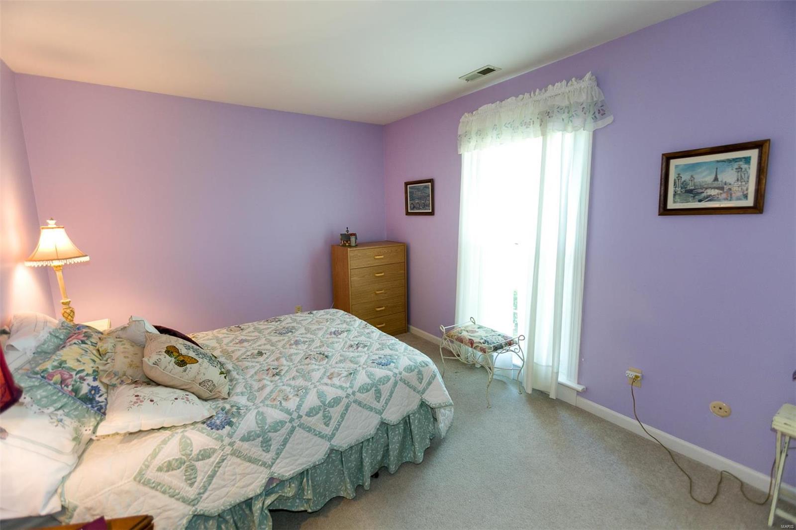 10 Jefferson Road, Unit 2D Webster Groves, MO 63119 - Photo 13 of 17 Gallery Image 13