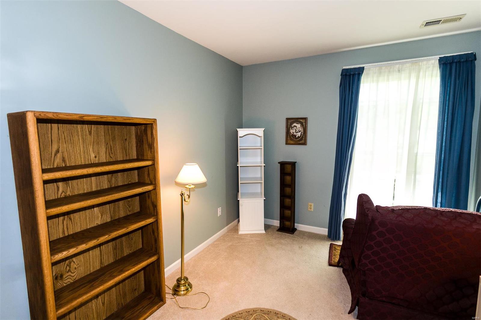 10 Jefferson Road, Unit 2D Webster Groves, MO 63119 - Photo 14 of 17 Gallery Image 14