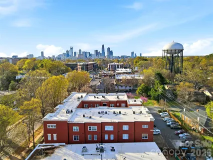 $375,000 | 400 Clarice Avenue, Unit 165, Charlotte, NC 28204