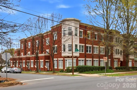 $375,000 | 400 Clarice Avenue, Unit 165, Charlotte, NC 28204