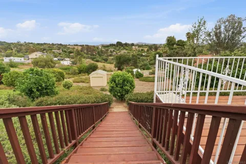 $1,200,000 | 3844 Alta Vista Drive, Fallbrook, CA 92028
