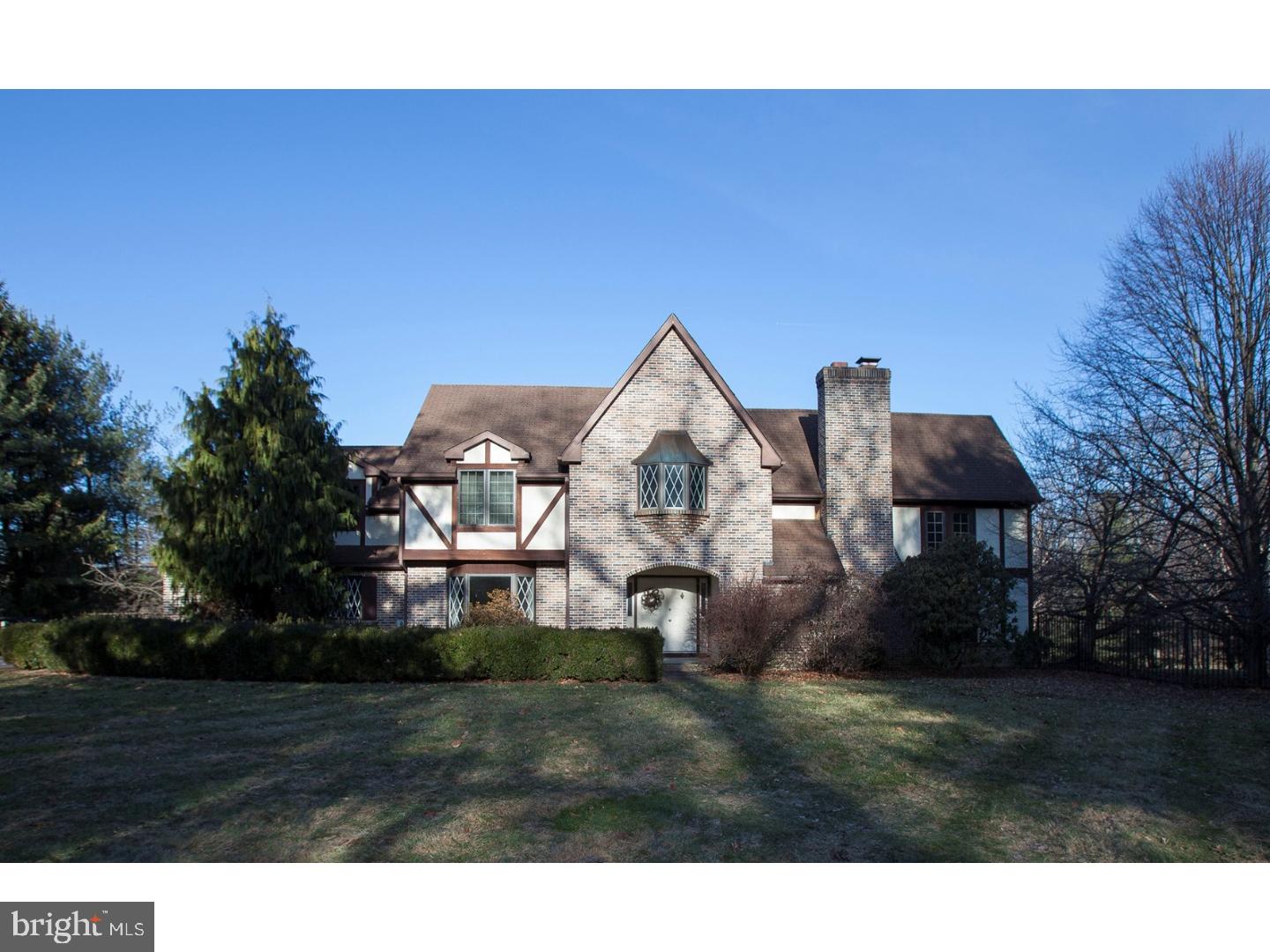 6821 Upper York Road New Hope, PA 18938 - Photo 2 of 25 Exterior Front