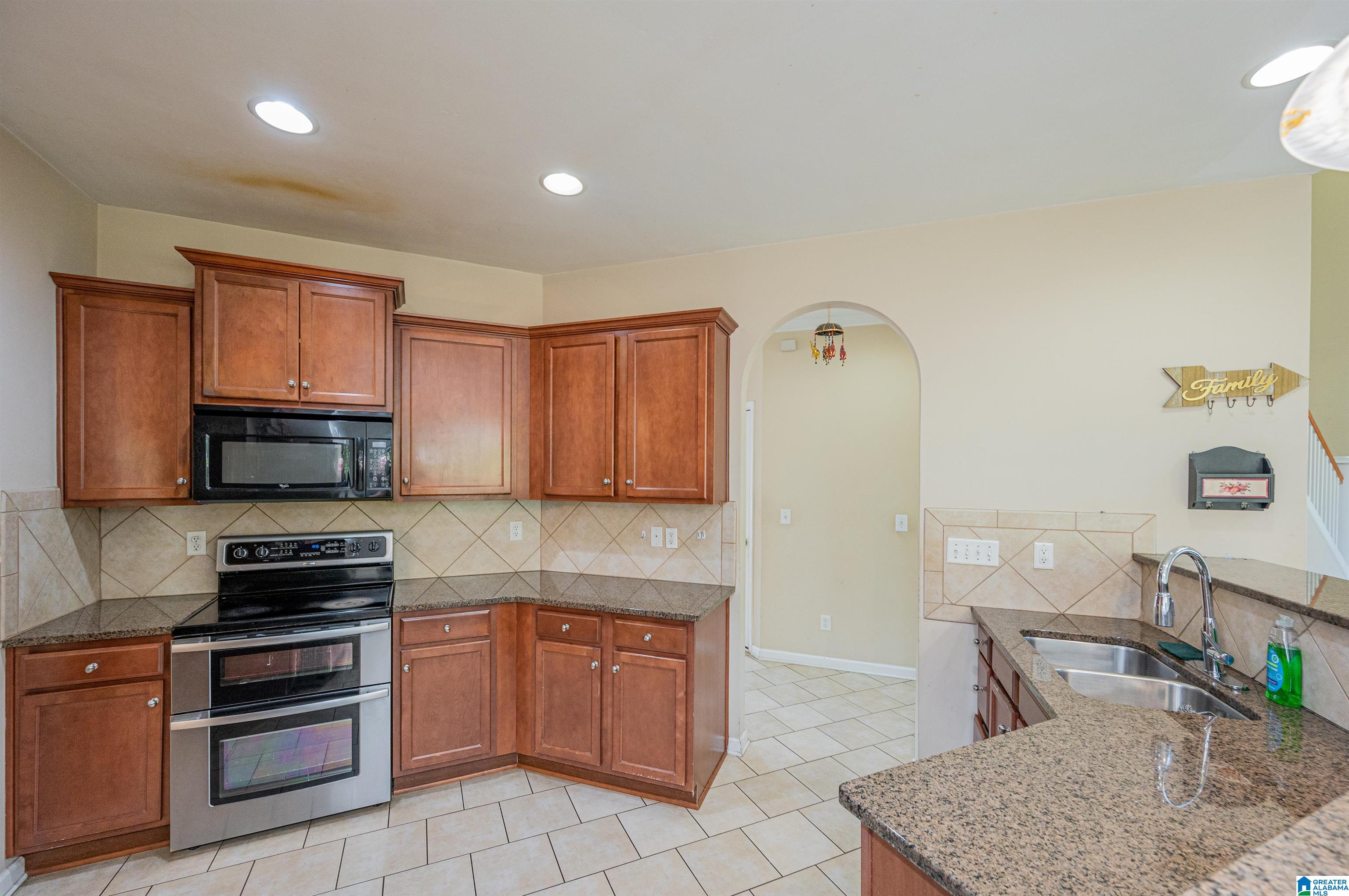 6317 Letson Farms Road Bessemer, AL 35022 - Photo 11 of 47