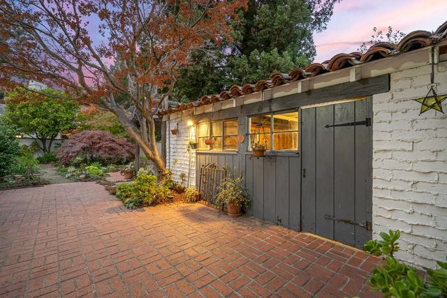 $4,298,000 | 3691 Laguna Avenue, Palo Alto, CA 94306