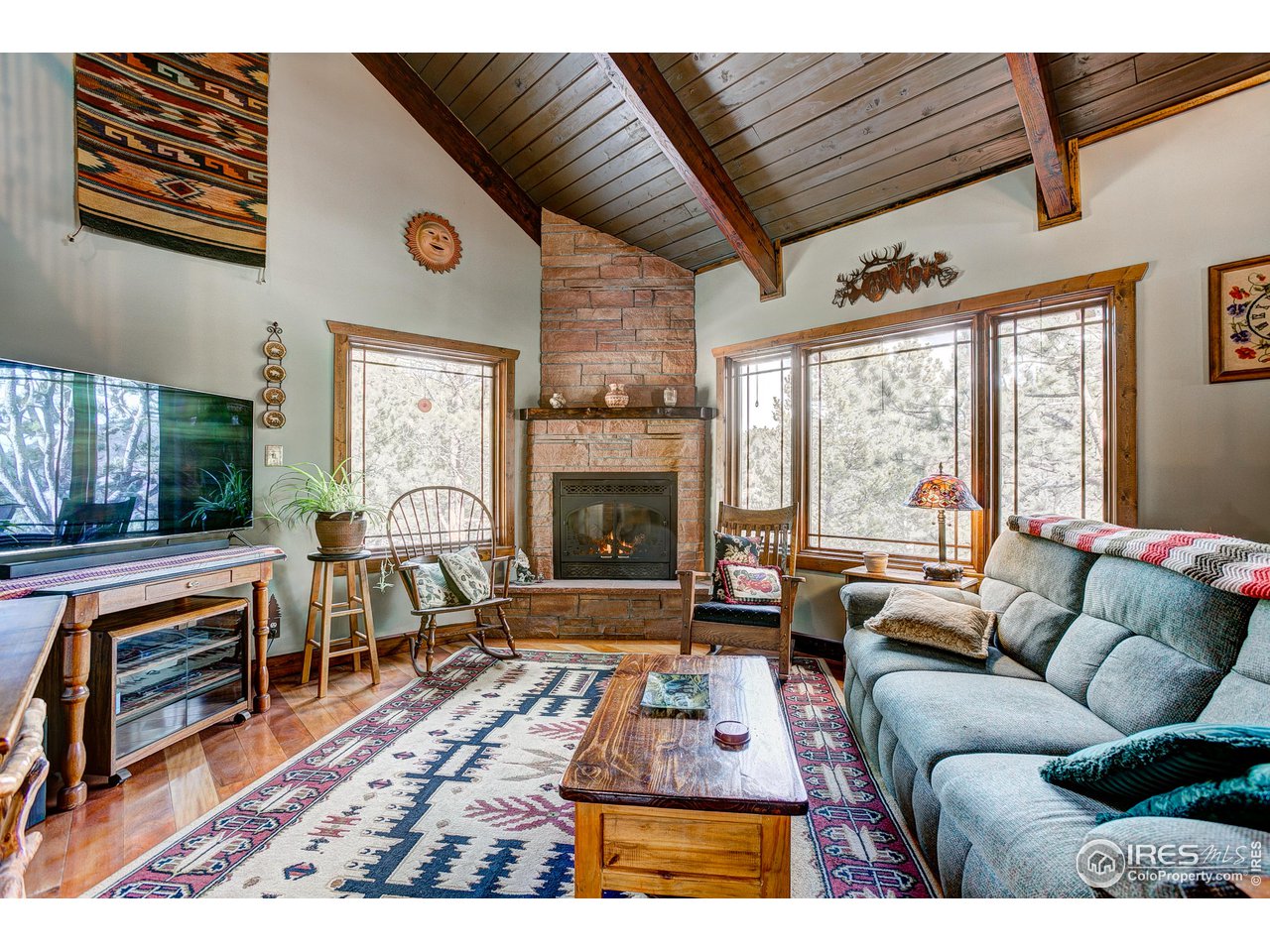 278 Taylor Road Lyons, CO 80540 - Photo 8 of 34 Gallery Image 8