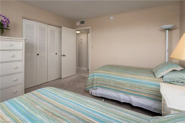 $11,000 | 260 Seaview Court, Unit 1605, Marco Island, FL 34145