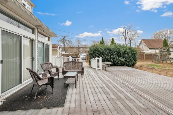 $2,000 | 292 Coram Avenue, Shelton, CT 06484