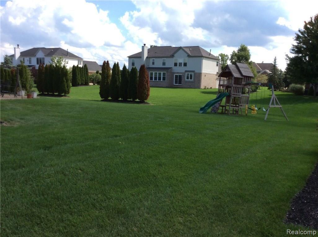 485 Springfield Drive Canton, MI 48188 - Photo 35 of 48 IMG_0091.JPG