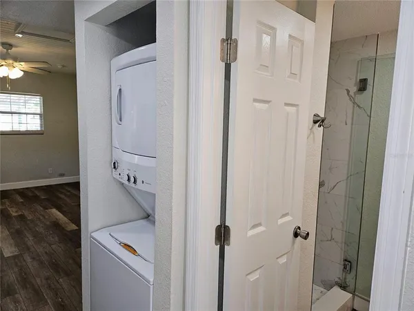 $1,250 | 1507 Charm Lane, Unit 2, Tampa, FL 33612