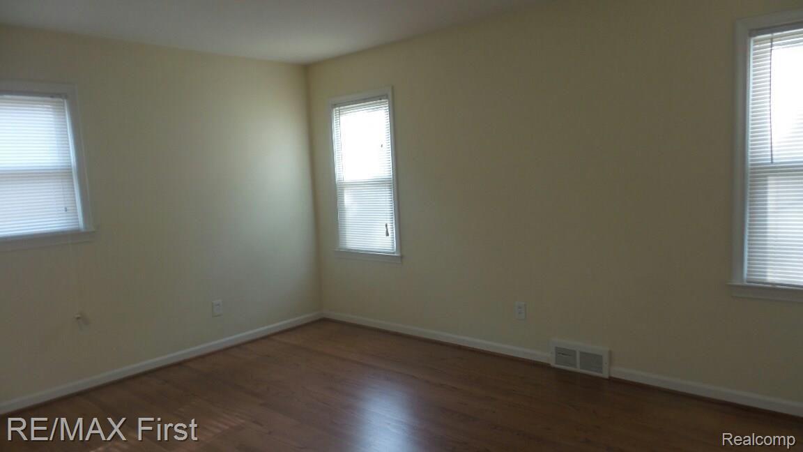 16973 Beverly Road Franklin, MI 48025 - Photo 20 of 28 20161129_112128_resized.jpg