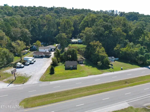 $150,000 | 2301 Roane State Highway, Harriman, TN 37748