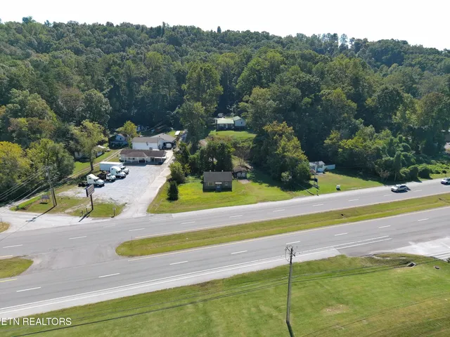 $150,000 | 2301 Roane State Highway, Harriman, TN 37748