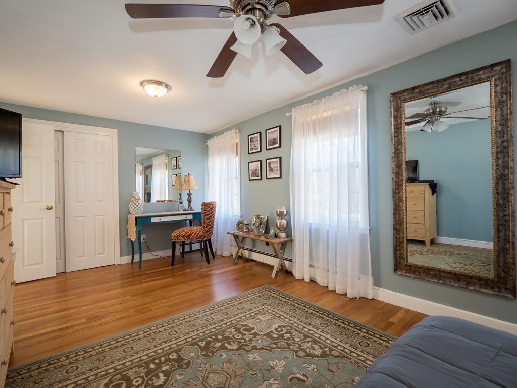 5 Cliff Road Chelmsford, MA 01824 - Photo 19 of 30 Gallery Image 19