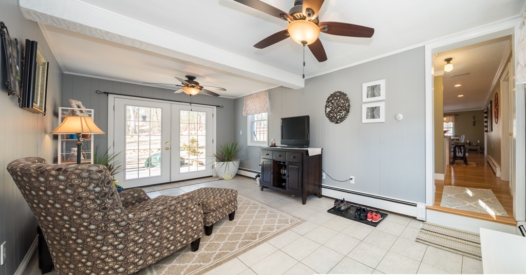 5 Cliff Road Chelmsford, MA 01824 - Photo 2 of 30 Gallery Image 2