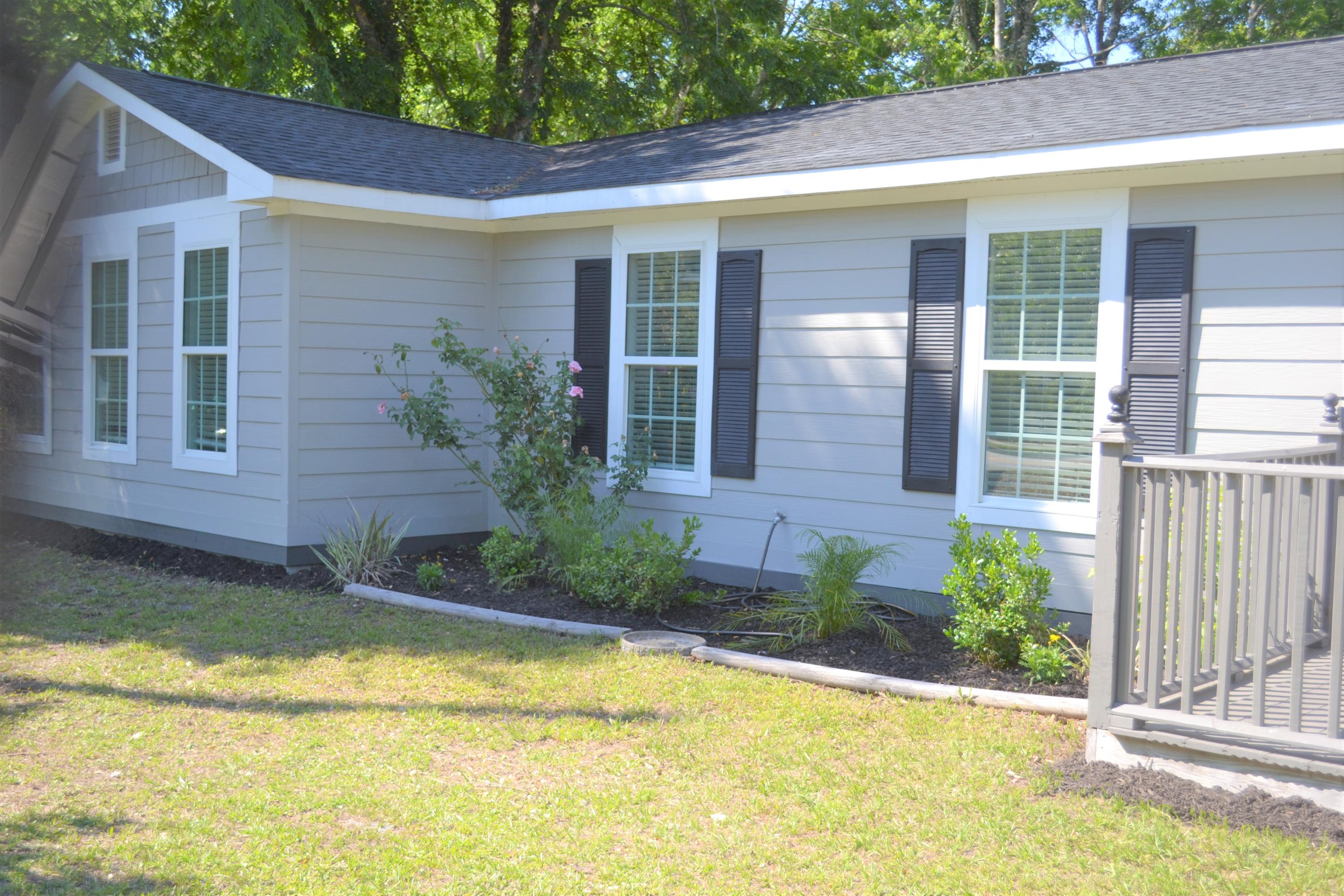 1747 Main Road Johns Island, SC 29455 - Photo 2 of 16 DSC_0503 (3)