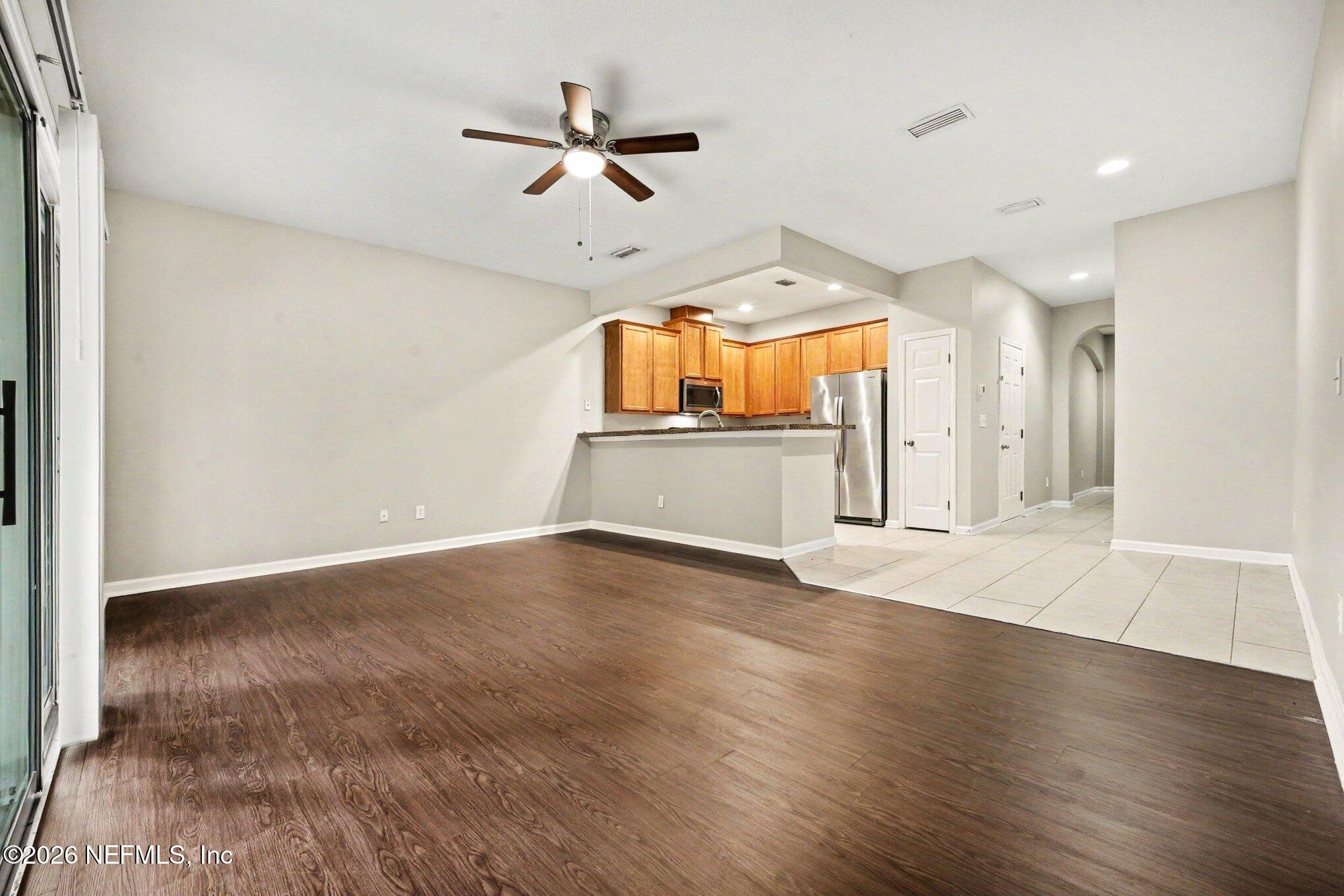 12949 Spring Rain Road Jacksonville, FL 32258 - Photo 4 of 29 004_file_1326