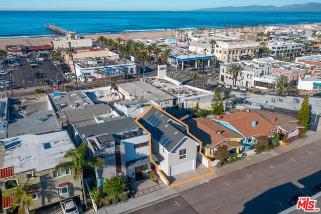 $7,995 | 1125 Manhattan Avenue, Manhattan Beach, CA 90266