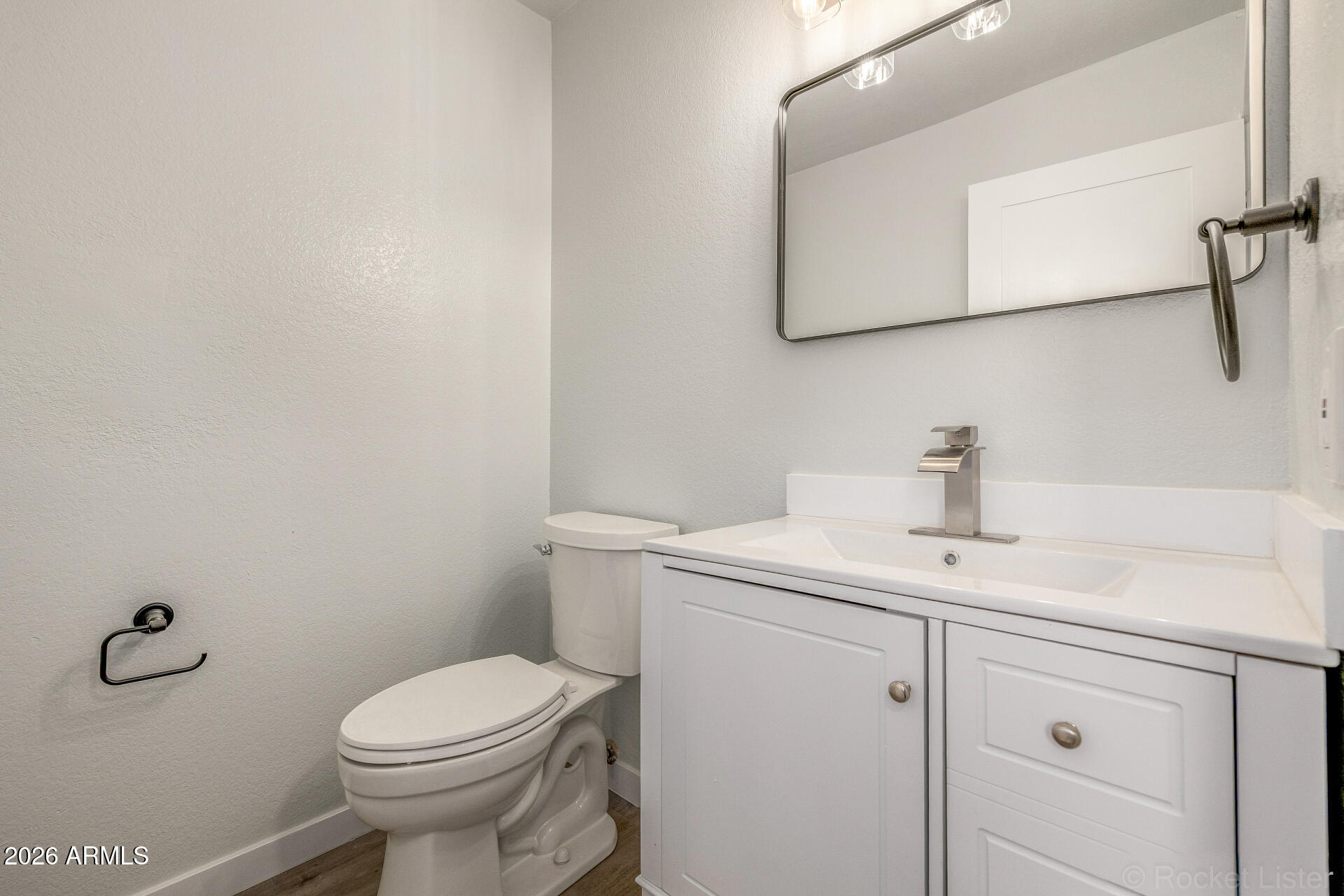 412 East Utopia Road Phoenix, AZ 85024 - Photo 13 of 29 19 - Utopia