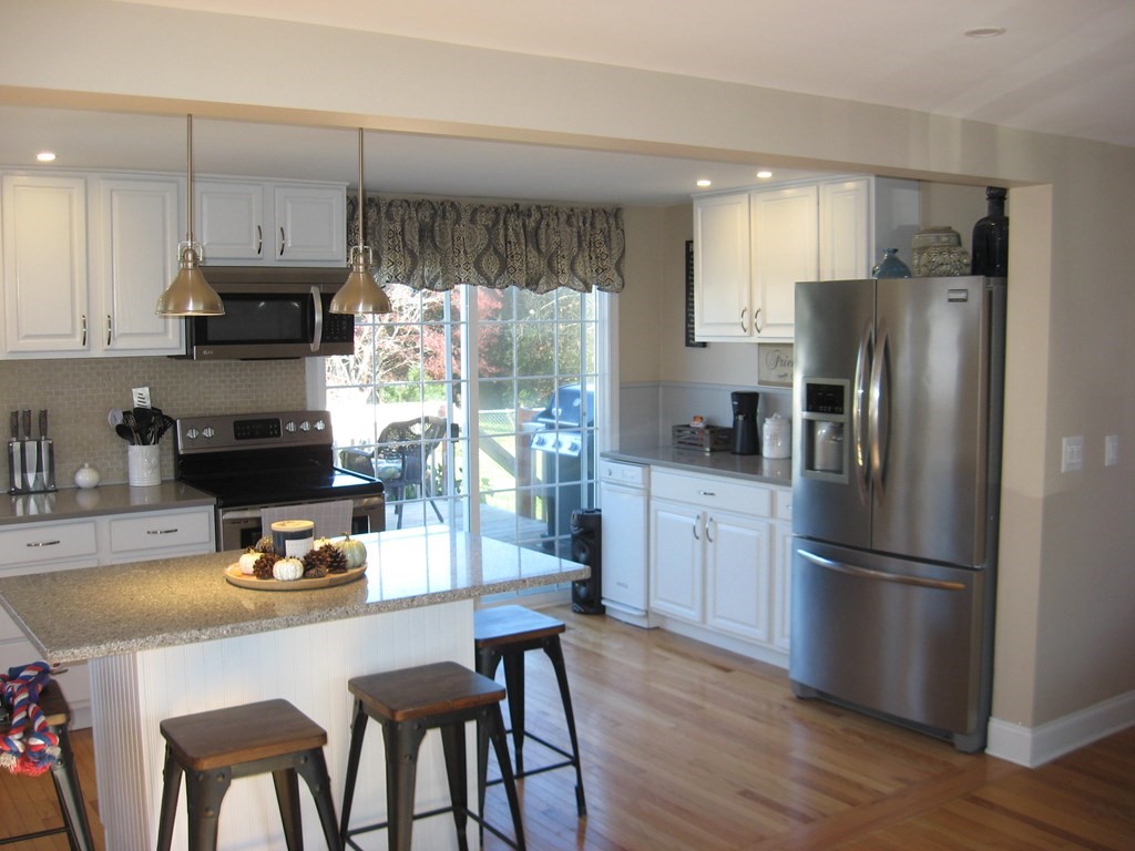 107 New Ludlow Road Granby, MA 01033 - Photo 12 of 28 Gallery Image 12