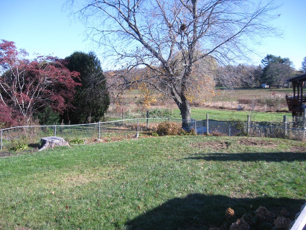 107 New Ludlow Road Granby, MA 01033 - Photo 8 of 28 Gallery Image 8