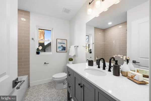 $975,000 | 705 Preston Avenue, Bryn Mawr, PA 19010