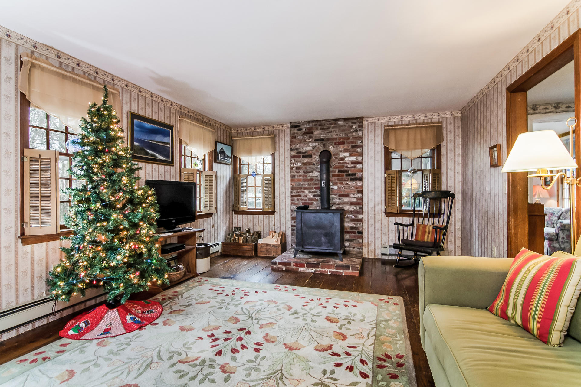328 Millstone Road Brewster, MA 02631 - Photo 4 of 35 Living Room
