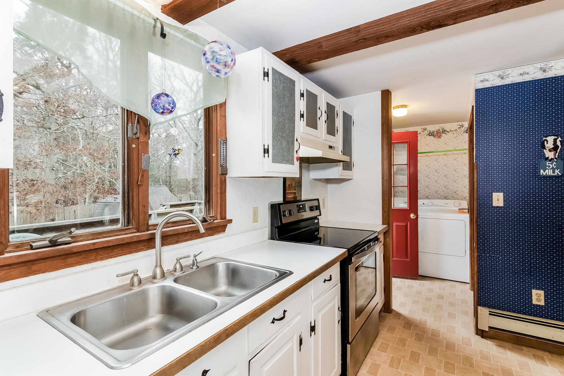 328 Millstone Road Brewster, MA 02631 - Photo 9 of 35 No Dishwasher