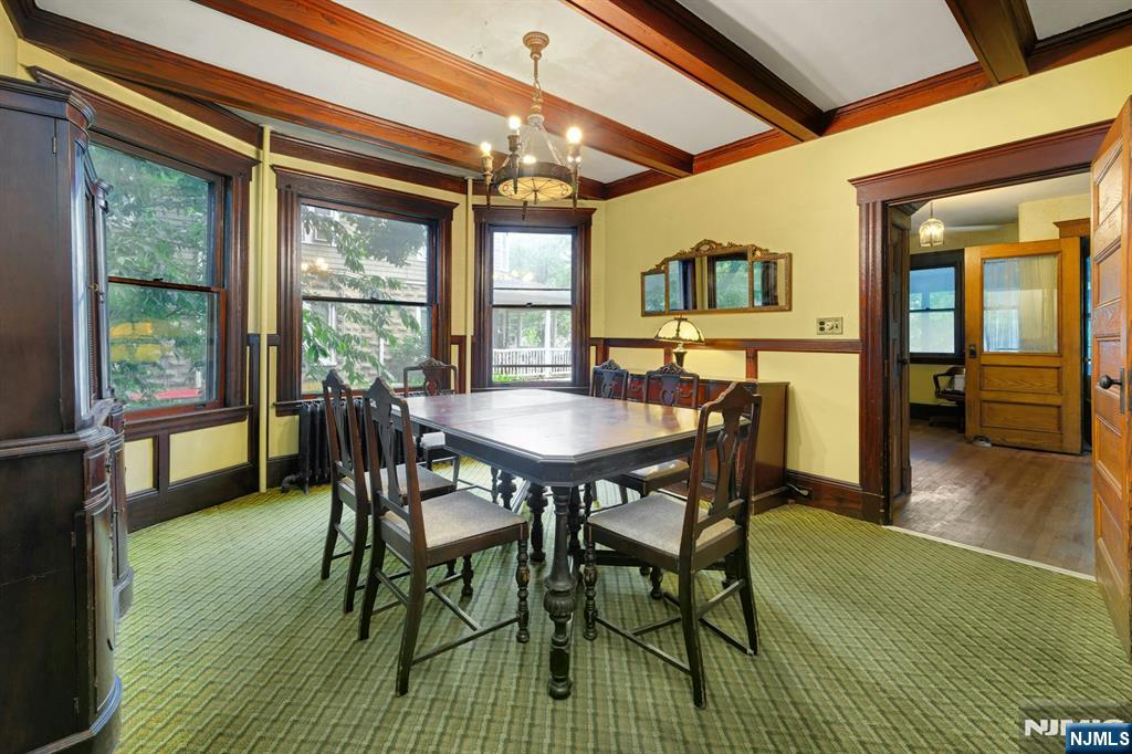 176 Mountain Way Rutherford, NJ 07070 - Photo 11 of 28