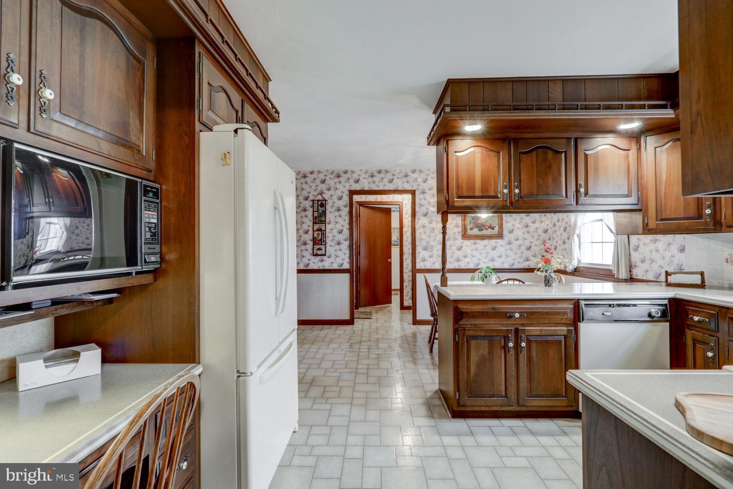 45 Rock Road Ephrata, PA 17522 - Photo 13 of 48