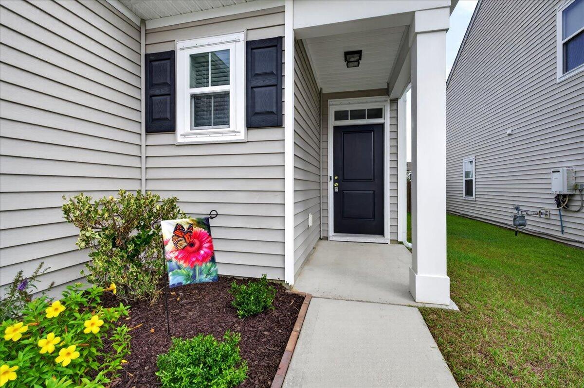 9721 Brandishing Road Ladson, SC 29456 - Photo 3 of 35 04