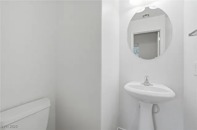 $1,850 | 9057 Pure Sapphire Court, Las Vegas, NV 89149