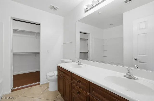 $1,850 | 9057 Pure Sapphire Court, Las Vegas, NV 89149