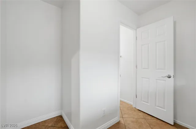 $1,850 | 9057 Pure Sapphire Court, Las Vegas, NV 89149