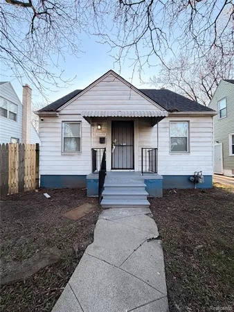 $1,300 | 20091 Barlow Street, Detroit, MI 48205
