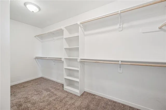 $620,000 | 19527 West 116th Street, Olathe, KS 66061