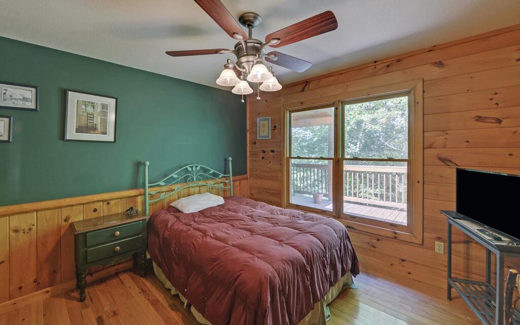 803 Brookhaven Lane Blue Ridge, GA 30513 - Photo 22 of 42 Gallery Image 22