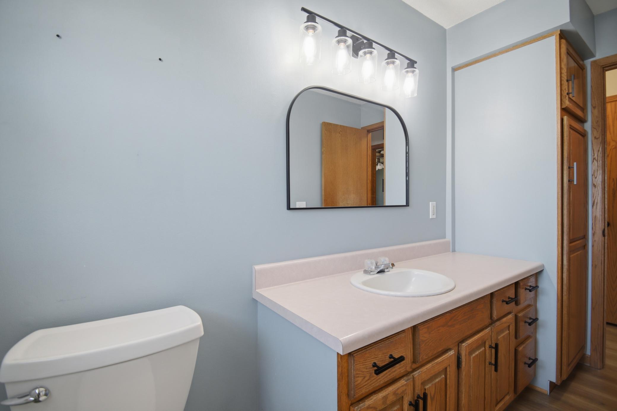 717 Colonial Circle Faribault, MN 55021 - Photo 22 of 65