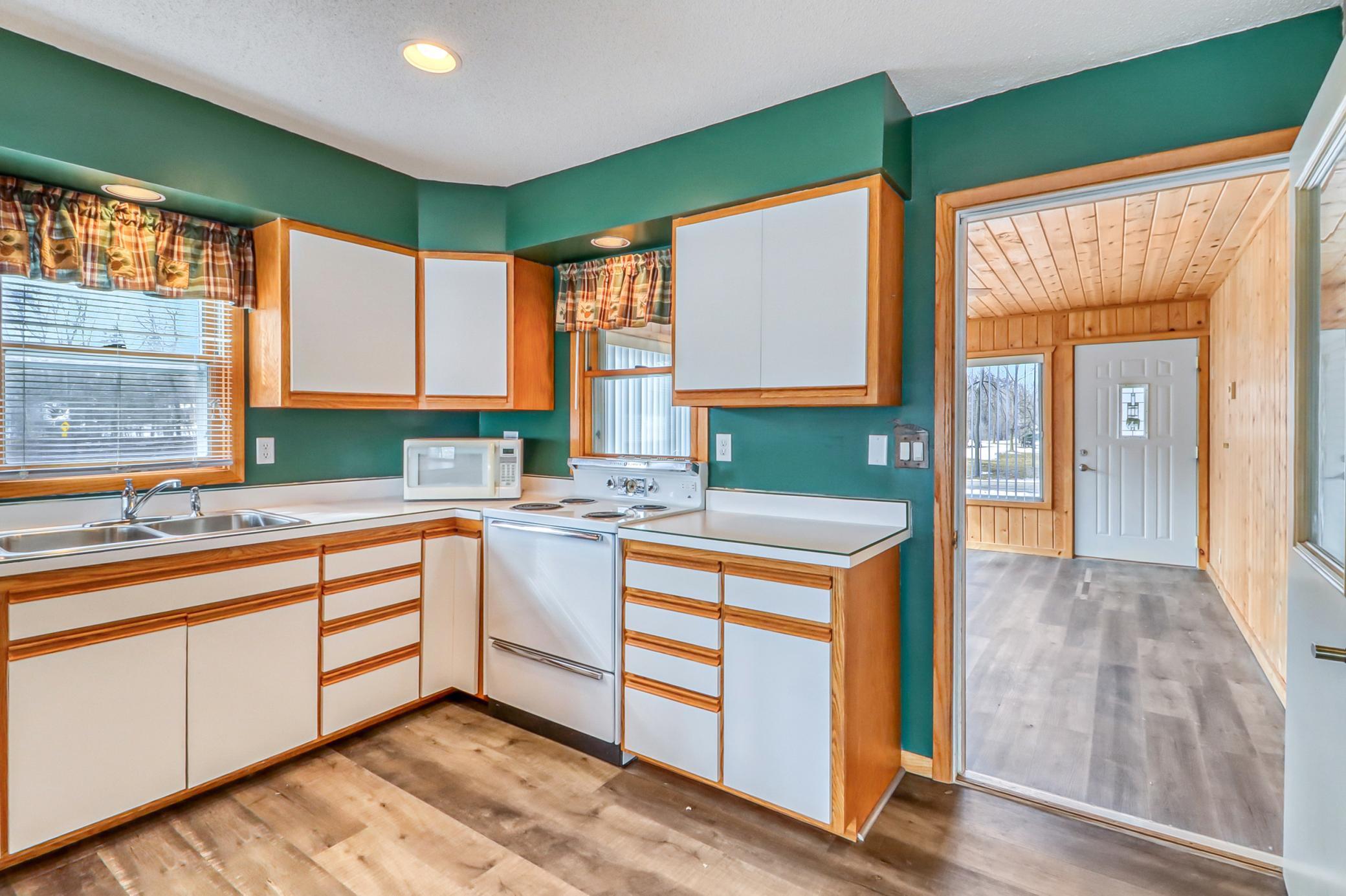 25934 Brolin Beach Road Detroit Lakes, MN 56501 - Photo 16 of 56