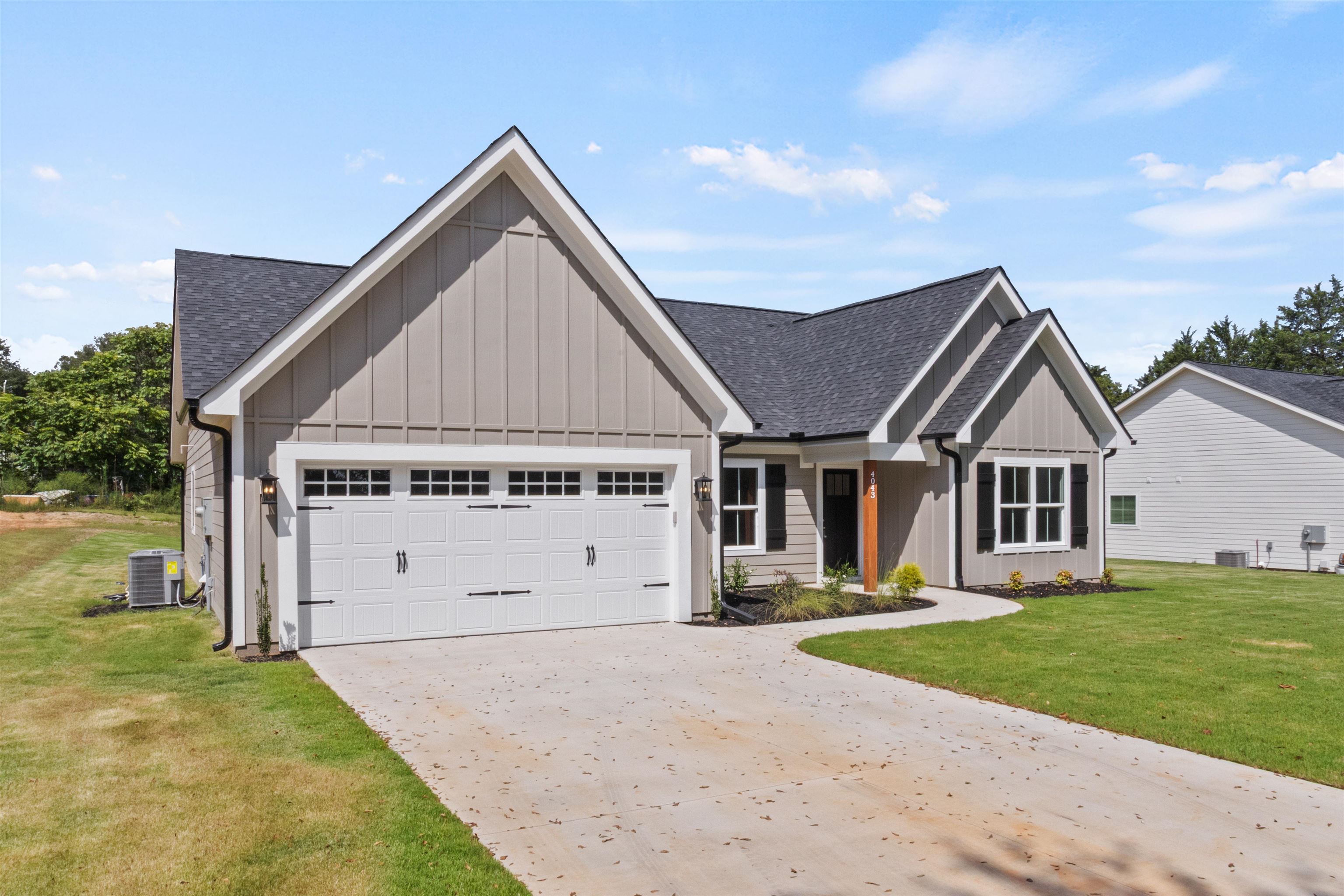 4043 Ridge Road Greer, SC 29651 - Photo 4 of 47 Gallery Image 4