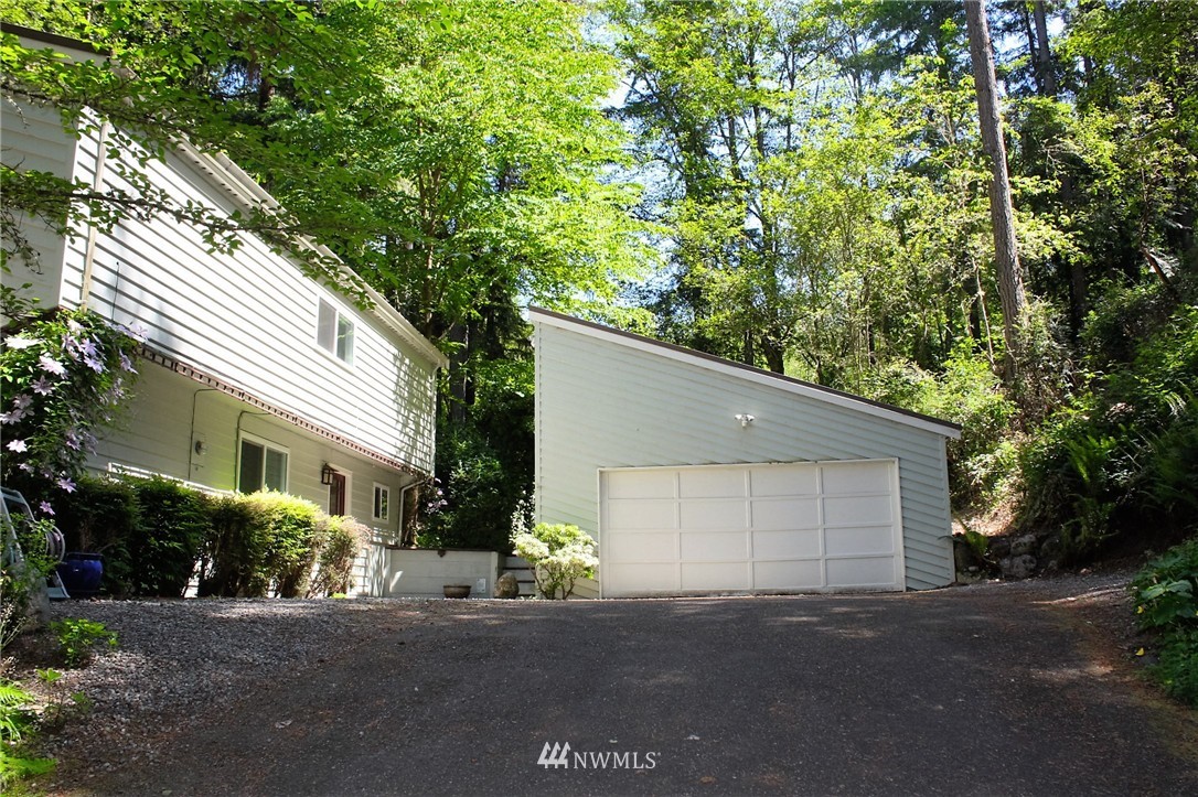 16780 Seminole Road Northeast Poulsbo, WA 98370 - Photo 19 of 25 Gallery Image 19