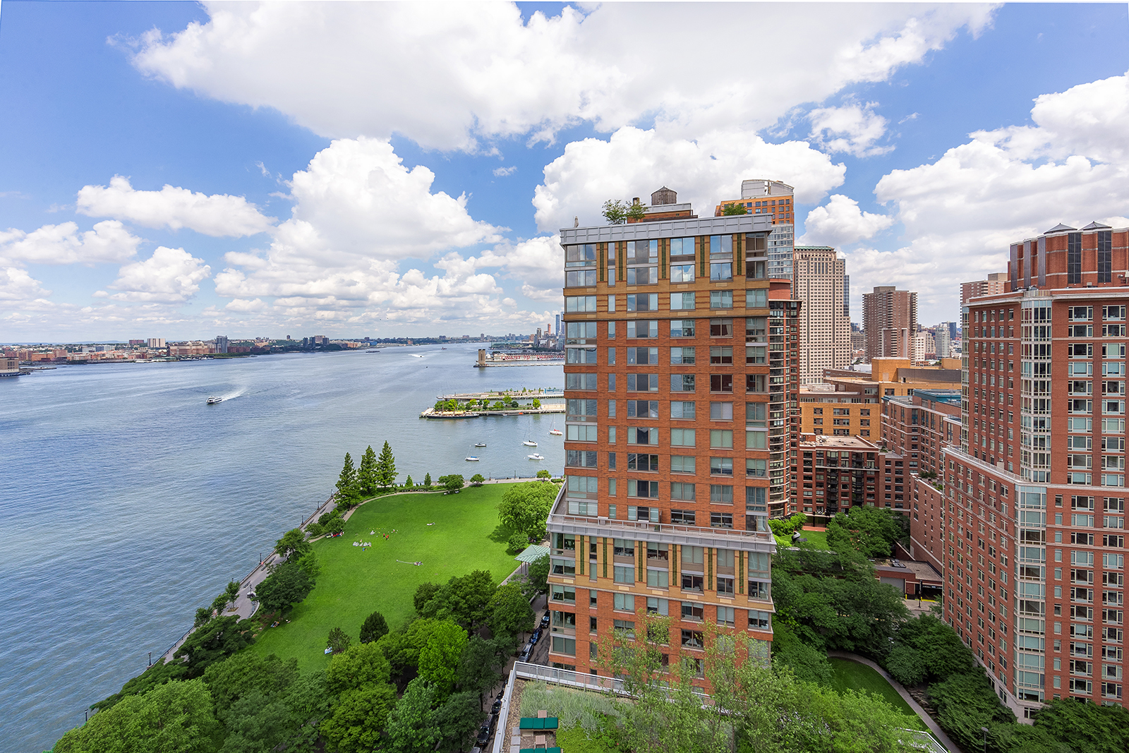 20 River Terrace, Unit 26B Manhattan, NY 10282 - Photo 38 of 39 Gallery Image 38