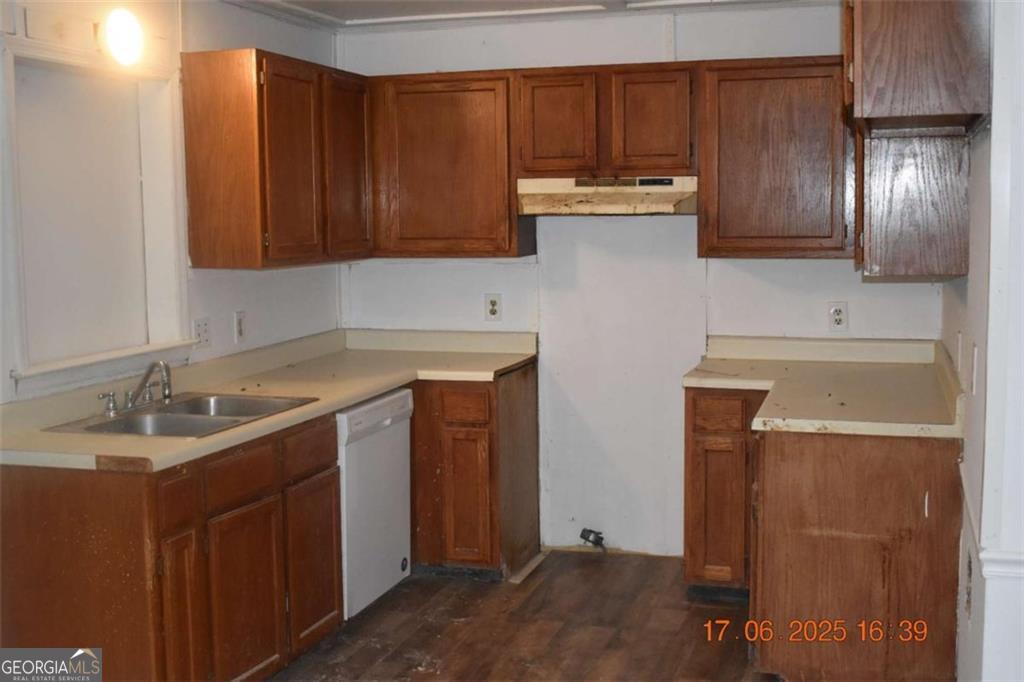 4403 Azalea Drive Macon, GA 31210 - Photo 4 of 28