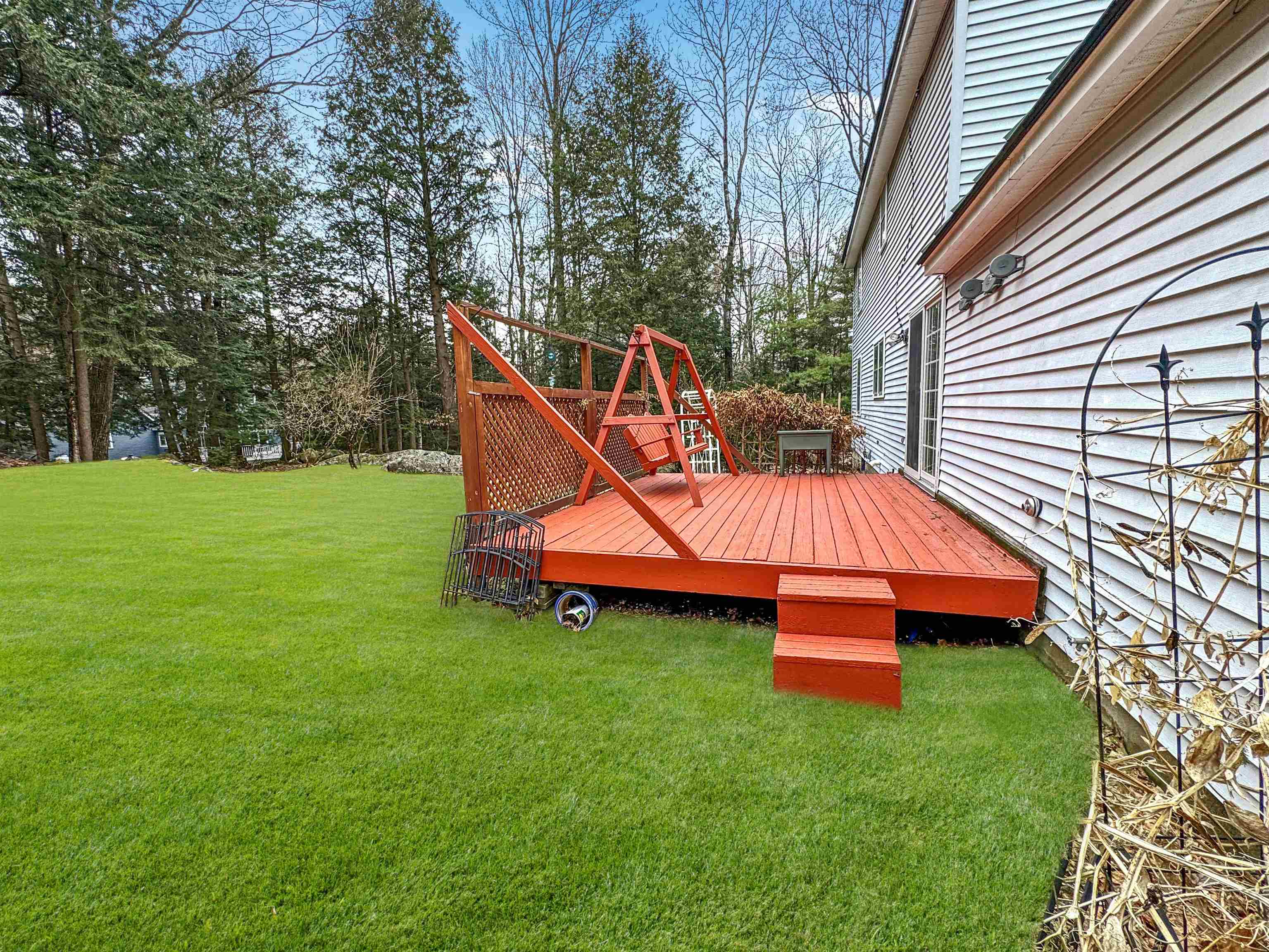 43 Nottingham Circle Lebanon, NH 03766 - Photo 5 of 46
